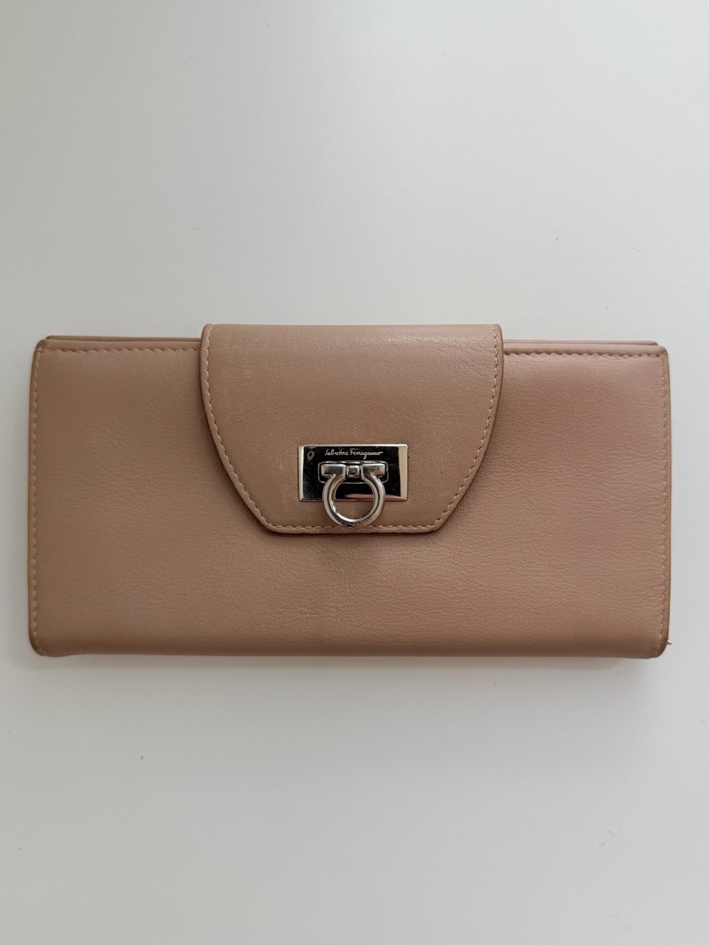 Authentic Salvatore Ferragamo Gancini Continental Leather Wallet